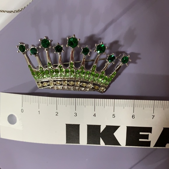 Crown Brooch and adjustable ring with blue stones bundle - Picture 3 of 4